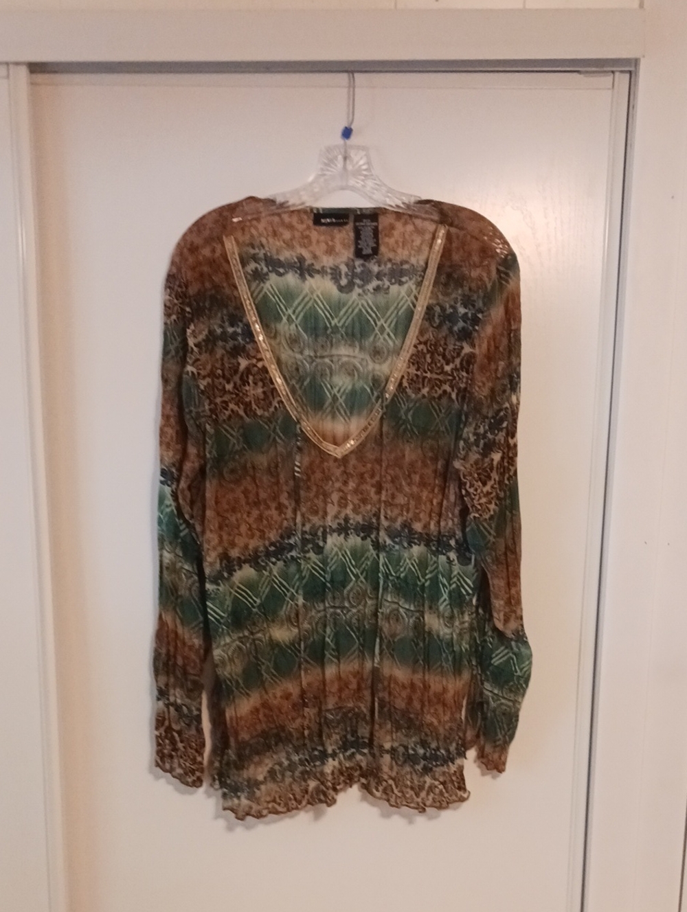 Mix It Green and Brown Patterned V-Neck Tunic with Metallic Trim